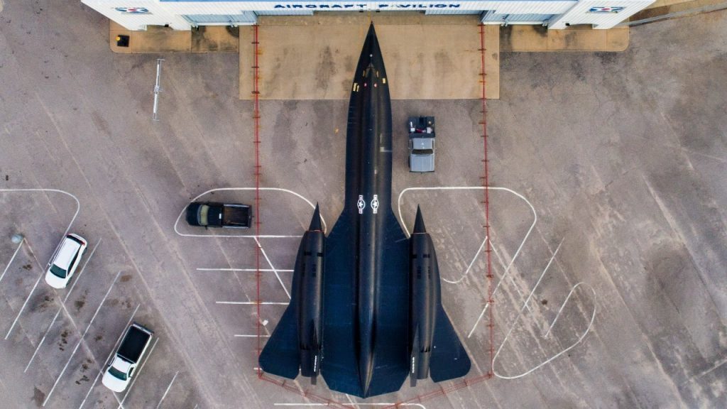 SR 71 Blackbird Mach 3 Fighter Bomber Could This Have Been Built 