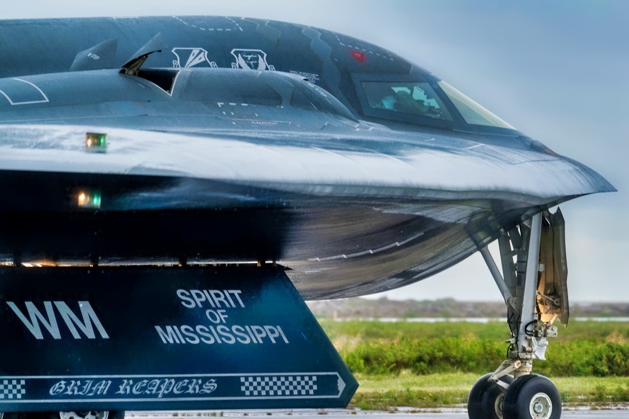 B-2 Spirit Stealth Bomber US Air Force
