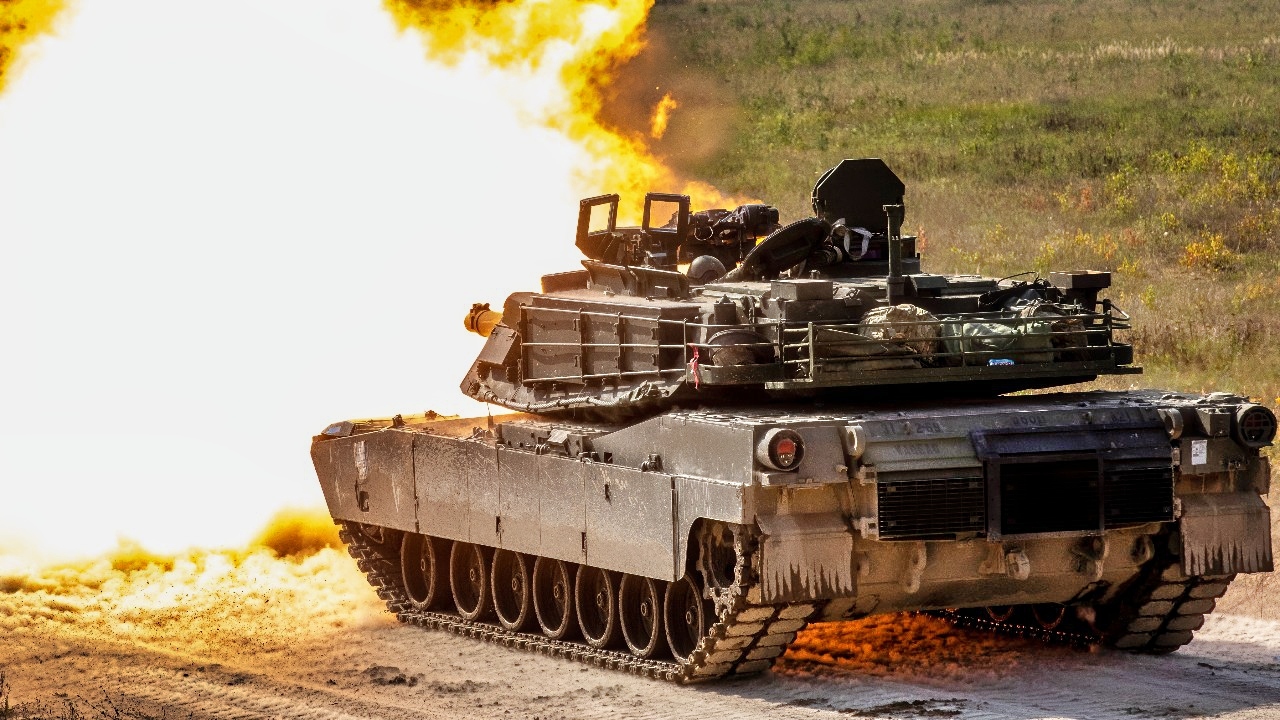 M1 Abrams Tank