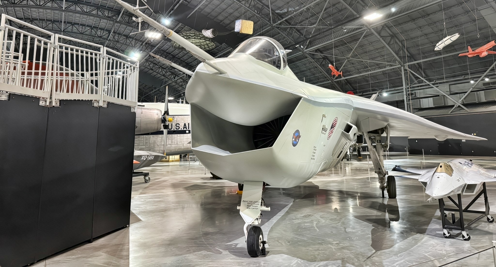 Boeing X-32 Bright Image