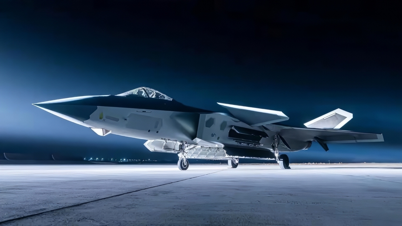 China J-20 Fighter 2024