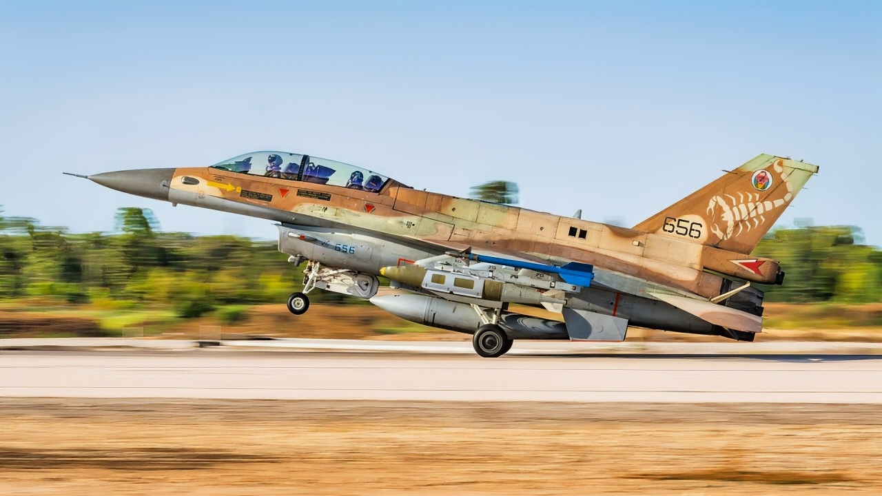 Israeli F-16 Taking Off