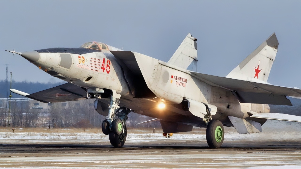 MiG-25 Taking Off
