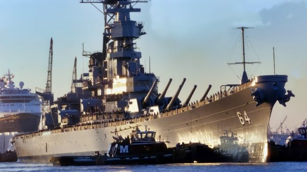 Iowa-Class Battleship Coming Home