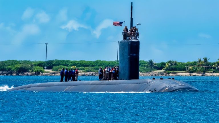 A U.S. Navy Nuclear Attack Submarine Hit An Underwater Mountain Head-on ...