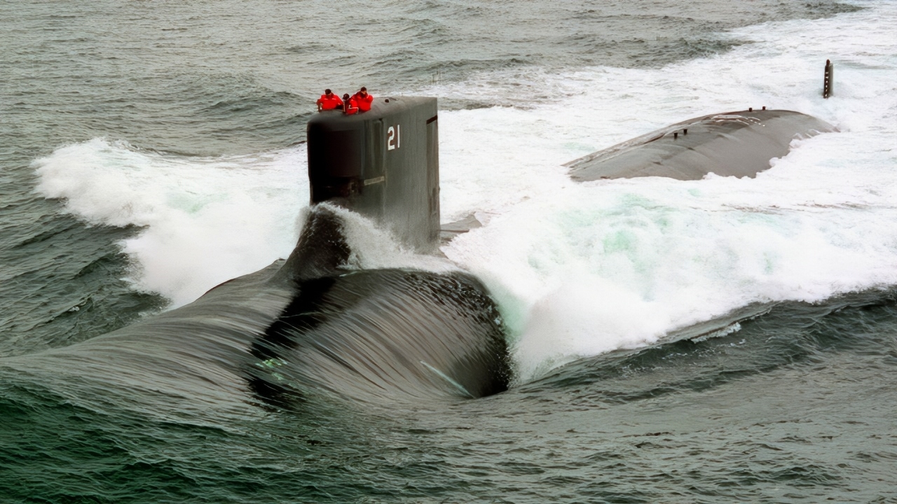 The U.S. Navy attack submarine, USS Seawolf (SSN 21), conducts Bravo sea trials off the coast of Connecticut in preparation for its scheduled commissioning in July 1997. Image Credit: Creative Commons.