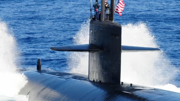 (Dec. 10, 2010) The Los Angeles-class attack submarine USS Houston (SSN 713) takes part in a photo exercise as part of Keen Sword 2011. Keen Sword is a joint, bilateral exercise designed to strengthen Japan-U.S. military operations. (U.S. Navy photo by Mass Communication Specialist 3rd Class Casey H. Kyhl)