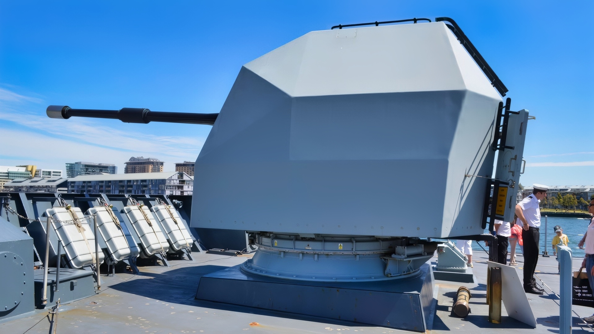 Type 45 Destroyer Gun