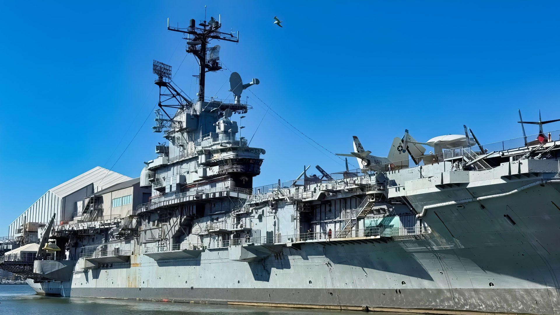 Essex USS Intrepid Carrier