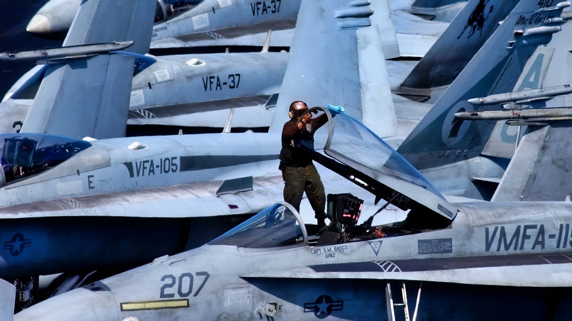 (DoD photo by Airman Philip V. Morrill, U.S. Navy. (Released))