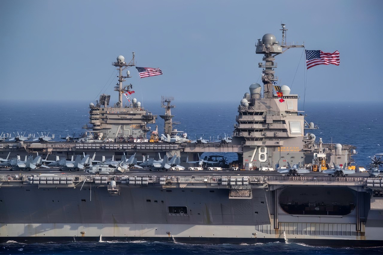ATLANTIC OCEAN (June 4, 2020) The Ford-class aircraft carrier USS Gerald R. Ford (CVN 78) and the Nimitz-class aircraft carrier USS Harry S. Truman (CVN 75) transit the Atlantic Ocean, June 4, 2020.