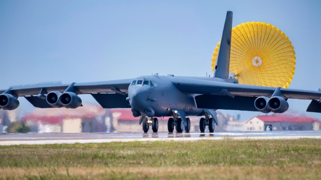 The Air Force's B-52J Bomber Is Starting to Become A Nightmare ...