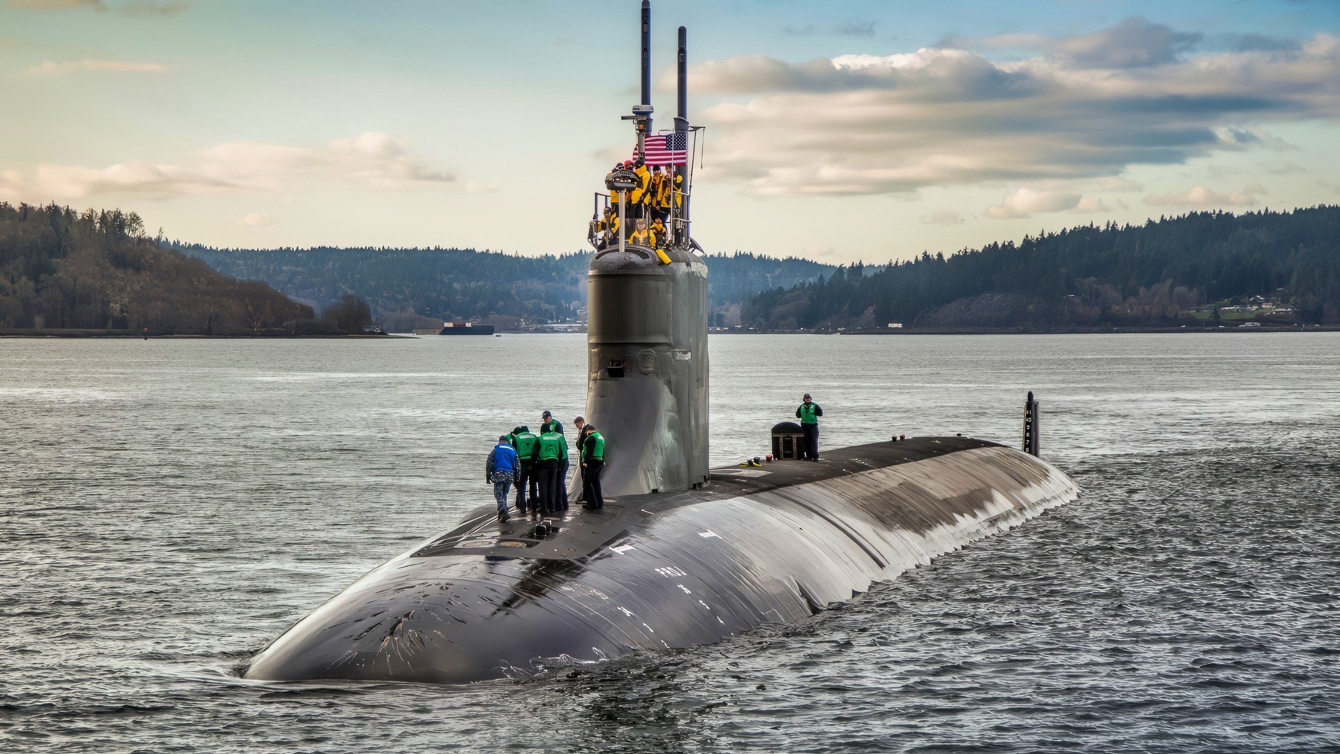 (Dec. 15, 2016) - The Seawolf-class fast-attack submarine USS Connecticut (SSN 22) departs Puget Sound Naval Shipyard for sea trials following a maintenance availability. (U.S. Navy photo by Thiep Van Nguyen II/released)