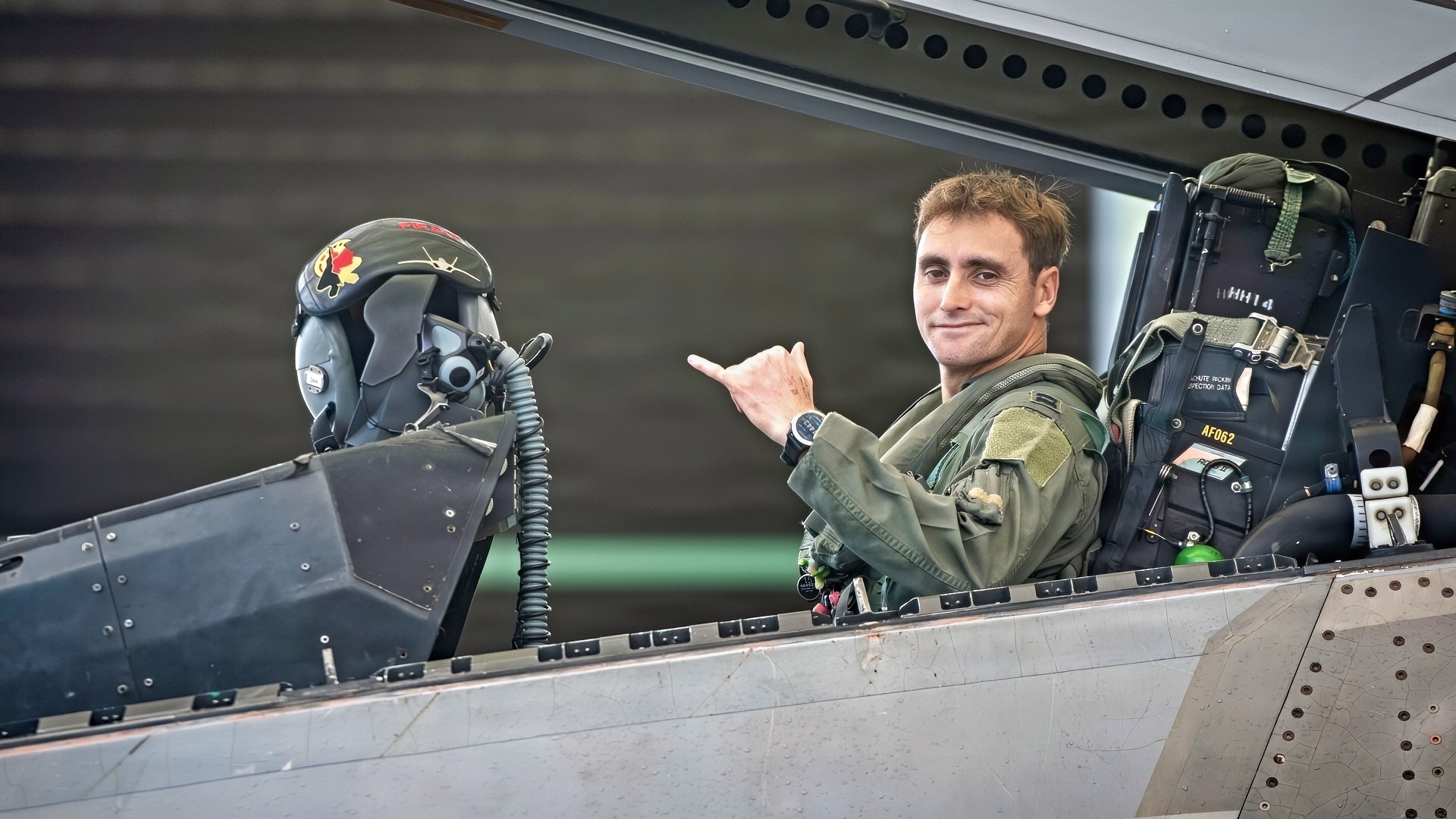 U.S. Air National Guard Capt. Tosh Peila, 199th Fighter Squadron F-22 Raptor pilot, prepares for a training sortie during exercise Sentry Aloha 26-1 at Joint Base Pearl Harbor-Hickam, Hawaii, Jan. 26, 2026. The training demonstrates the capability of the 154th Wing and its partners to lead large-force employment exercises, reinforcing the total force as a vital component of the nation's operational readiness. (U.S. Air National Guard photo by Senior Master Sgt. Mysti Bicoy)
