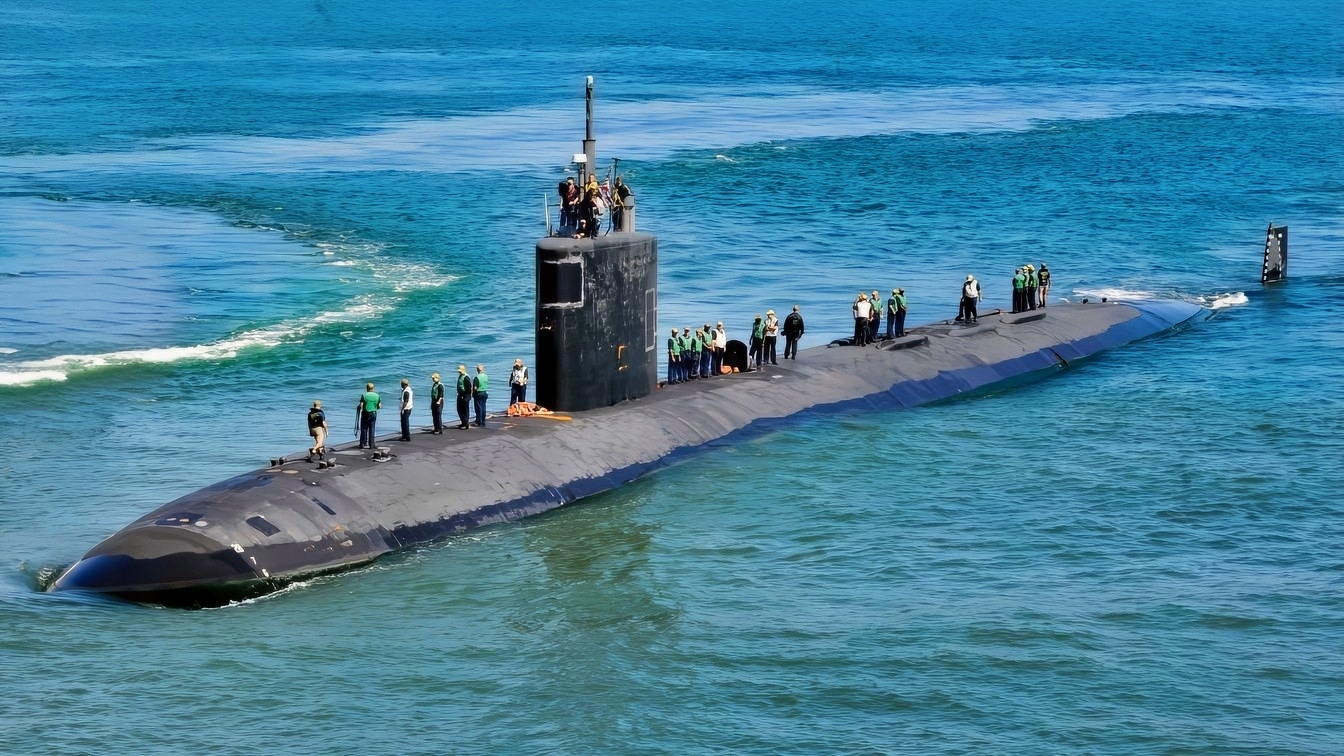 PUERTO PRINCESSA, Philippines - (Dec. 9, 2018) - The Los Angeles-class attack submarine USS Greenville (SSN 772).