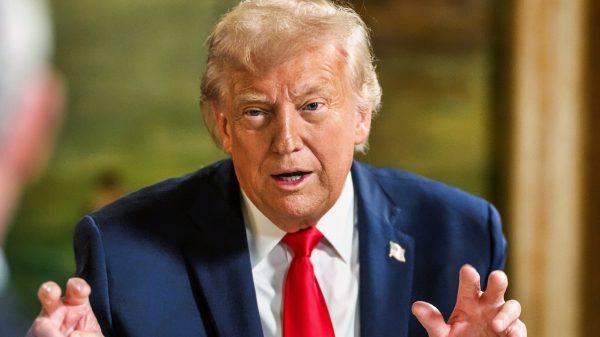 President Donald Trump hosts a bilateral meeting with Israeli Prime Minister Benjamin Netanyahu, Monday, December 29, 2025, at the Mar-a-Lago Club in Palm Beach, Florida. (Official White House Photo by Daniel Torok)