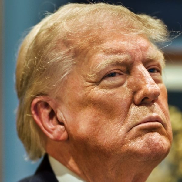 President Donald J. Trump watches the liftoff of Artemis II in the Outer Oval Office, Wednesday, April 1, 2026. (Official White House Photo by Daniel Torok)