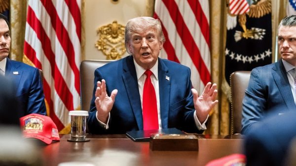 President Donald J. Trump holds a cabinet meeting in the Cabinet Room Wednesday, May 27, 2026. (Official White House Photo by Daniel Torok)