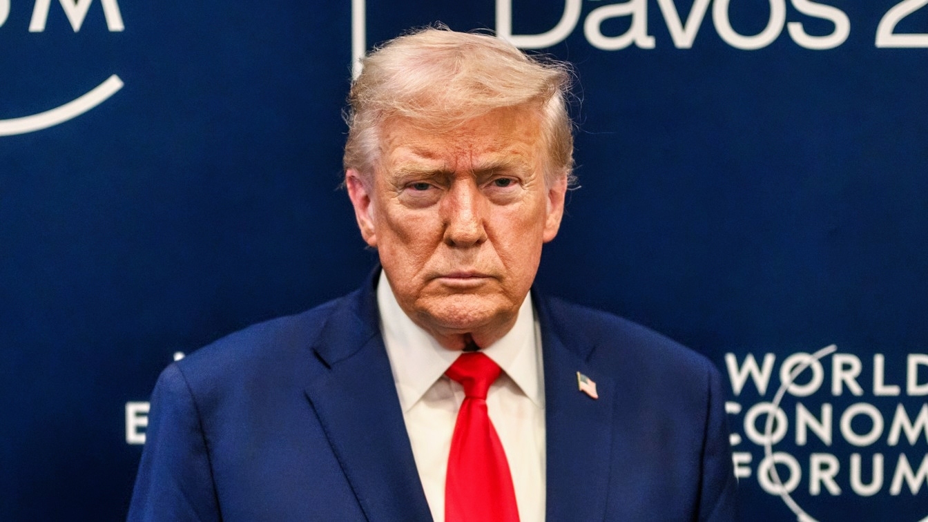 President Donald Trump exits the stage after delivering remarks at the World Economic Forum in Davos, Switzerland on Wednesday, January 21, 2026, at the Davos Congress Center. (Official White House Photo by Daniel Torok)