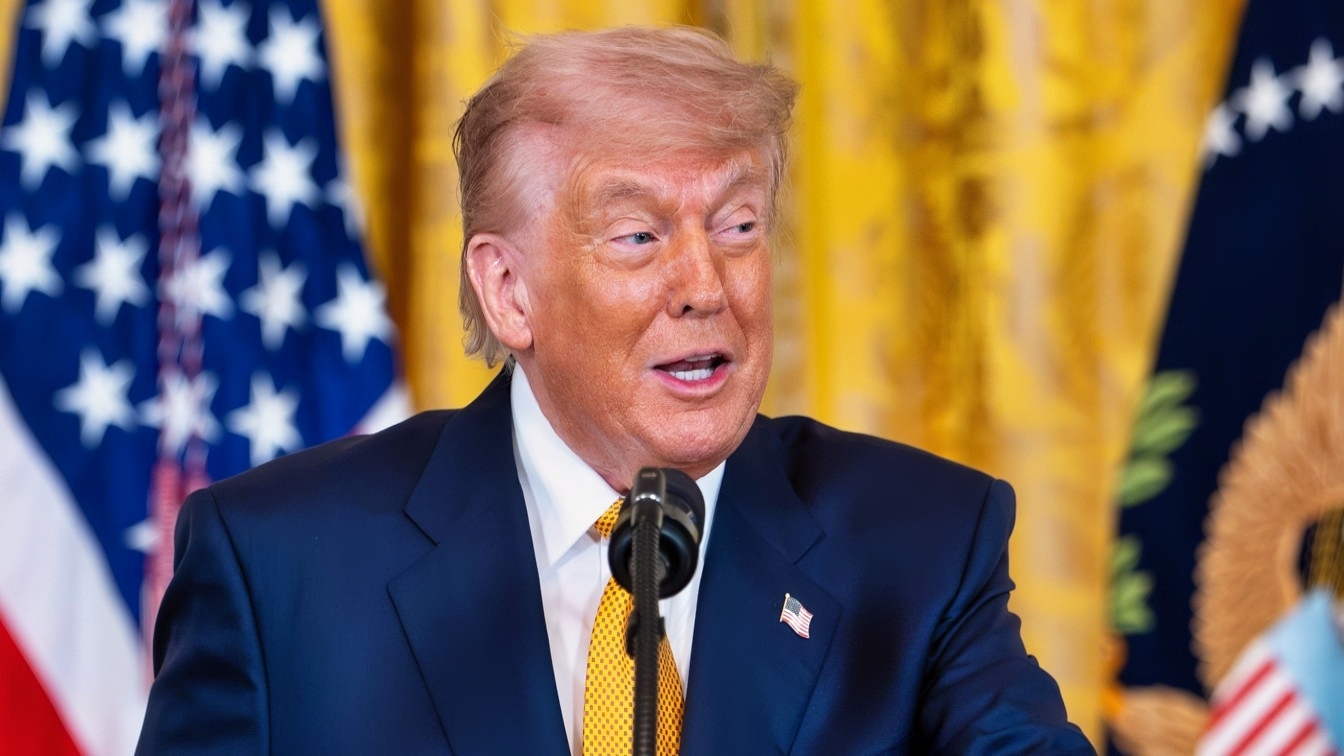 'They're Scum': Trump Just Declared the Iran Deal Dead and Hit 80 Targets — Then Iran Fired Missiles at U.S. Bases in the Gulf