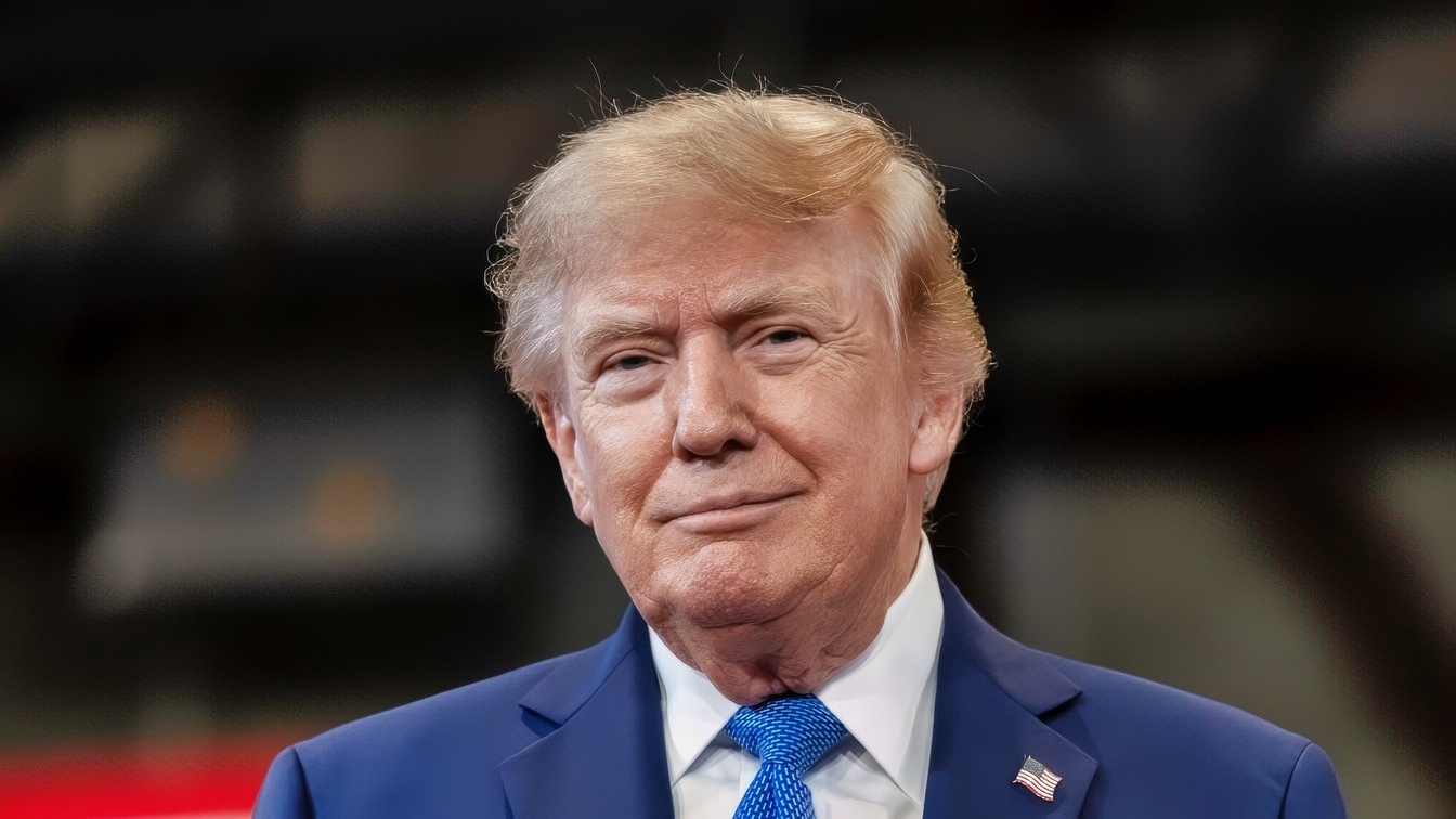President Donald J. Trump delivers remarks at the David S. Mack Center for Training and Intelligence in Garden City, New York, Friday, August 14, 2026. (Official White House Photo by Molly Riley)