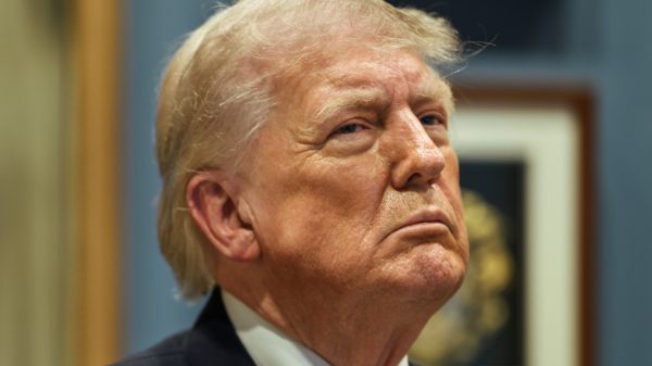 President Donald J. Trump watches the liftoff of Artemis II in the Outer Oval Office, Wednesday, April 1, 2026. (Official White House Photo by Daniel Torok)