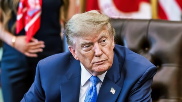 President Donald J. Trump signs an Executive Order regarding childhood vaccines in the Oval Office, Monday, August 10, 2026. (Official White House Photo by Molly Riley)