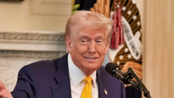 President Donald Trump delivers remarks at a business session with the nation’s governors, Friday, February 21, 2025, in the State Dining Room of the White House. (Official White House Photo by Harrison Koeppel)
